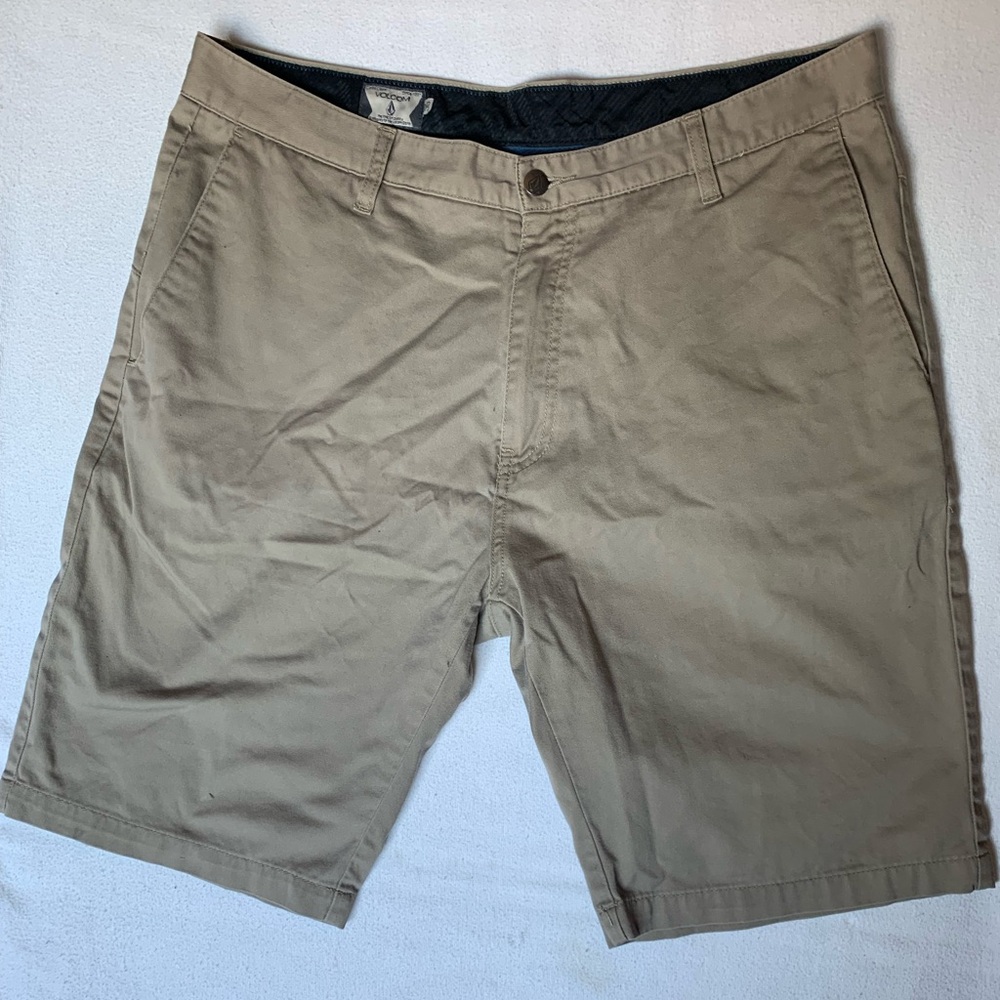 Men’s Volcom Shorts